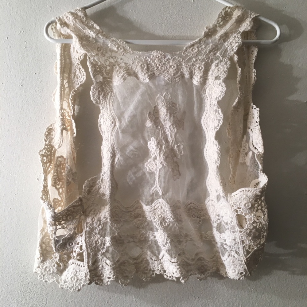 Ivory Lace Vest - Picture 3 of 5